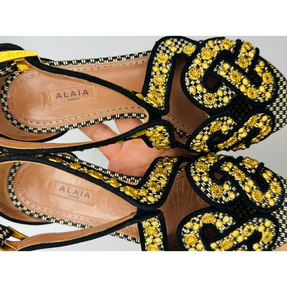 Alaïa Woven Black and Gold Embellished Sandals size EU 35 / US 5 - Picture 6 of 10